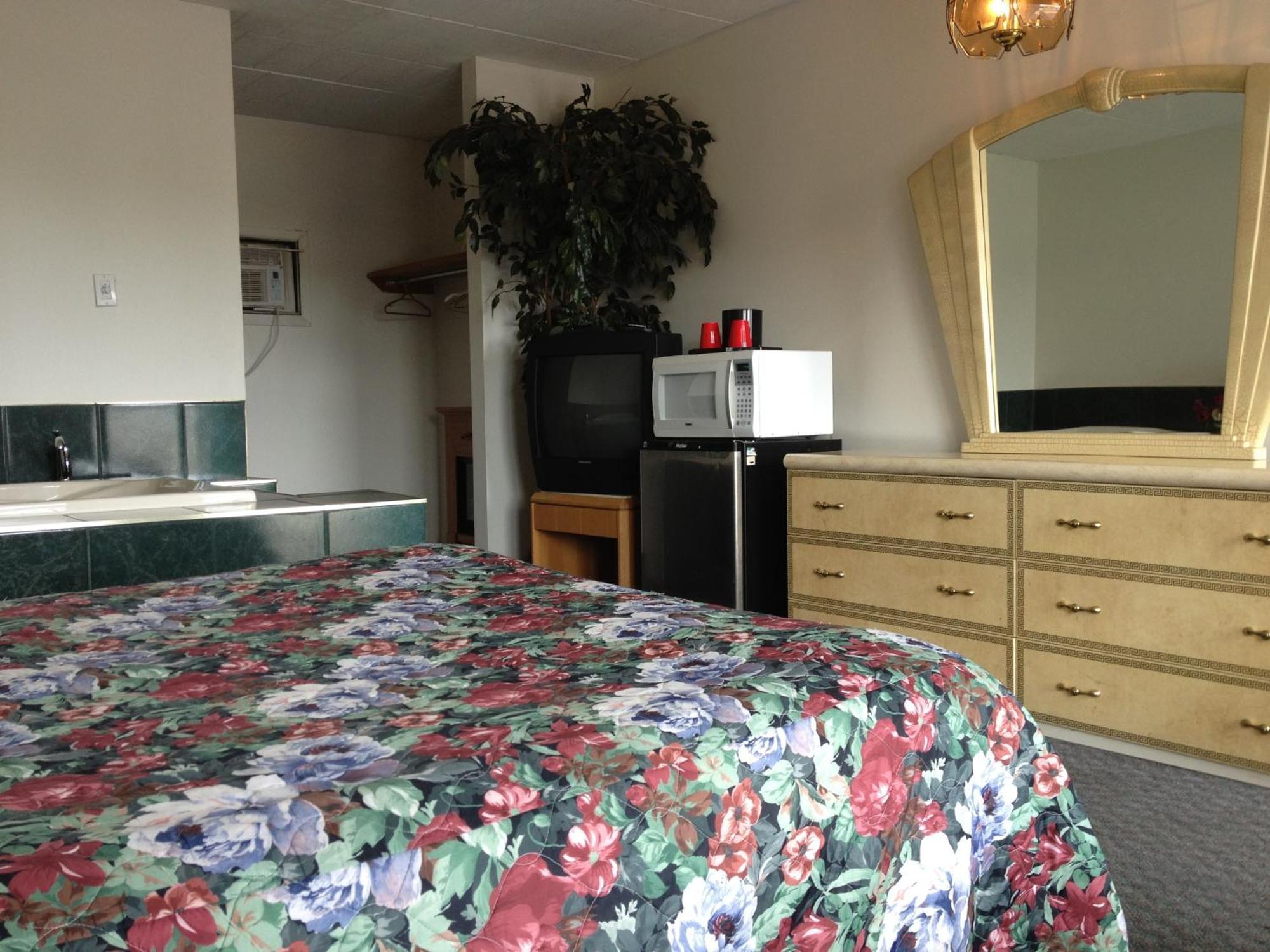 Rainbow Motor Inn - Fallsview Ниагарски водопад Екстериор снимка
