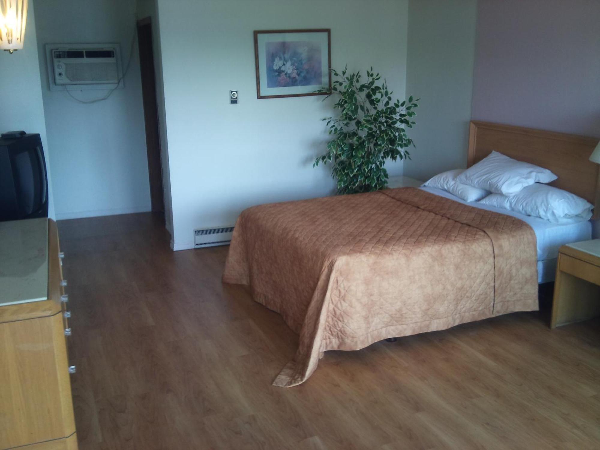 Rainbow Motor Inn - Fallsview Ниагарски водопад Екстериор снимка