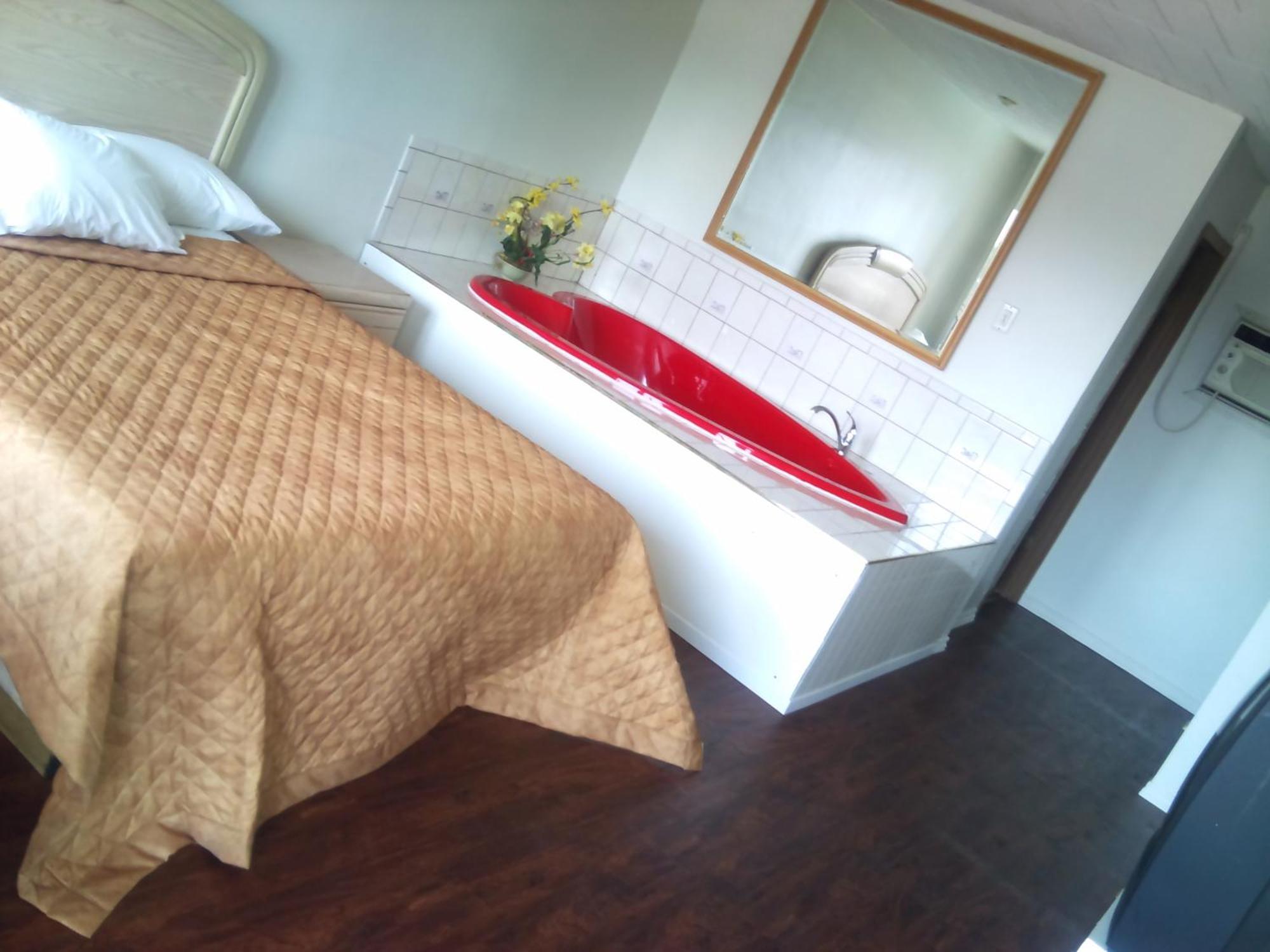 Rainbow Motor Inn - Fallsview Ниагарски водопад Екстериор снимка