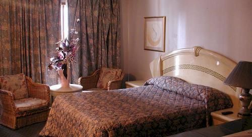 Rainbow Motor Inn - Fallsview Ниагарски водопад Екстериор снимка